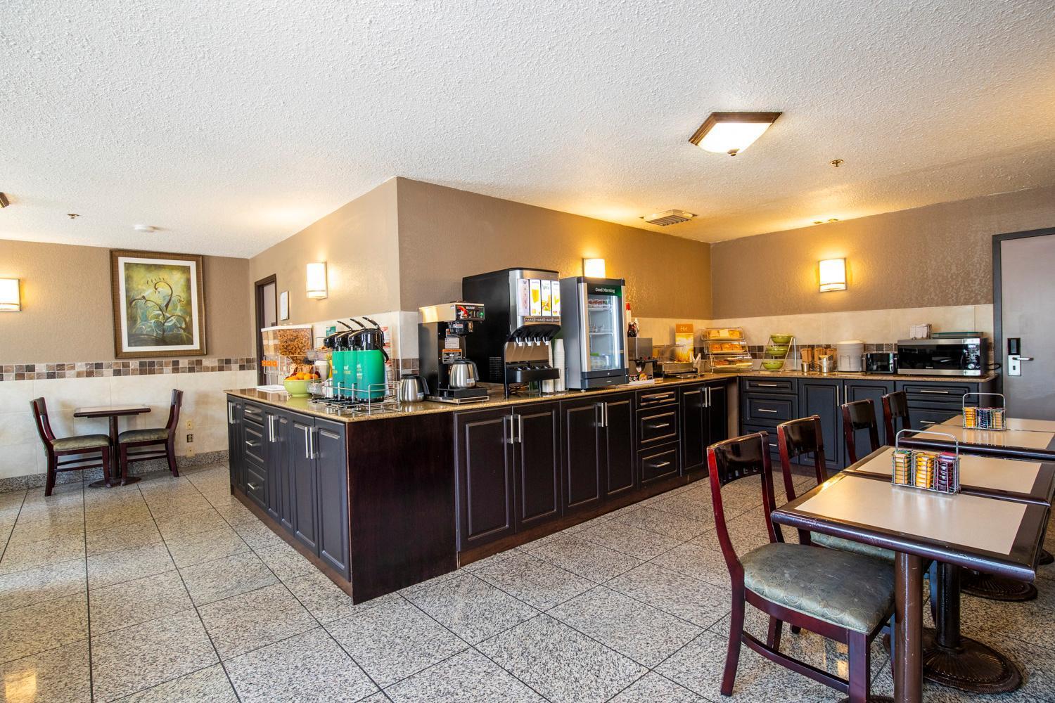 Quality Inn & Suites Yorkton Exterior foto