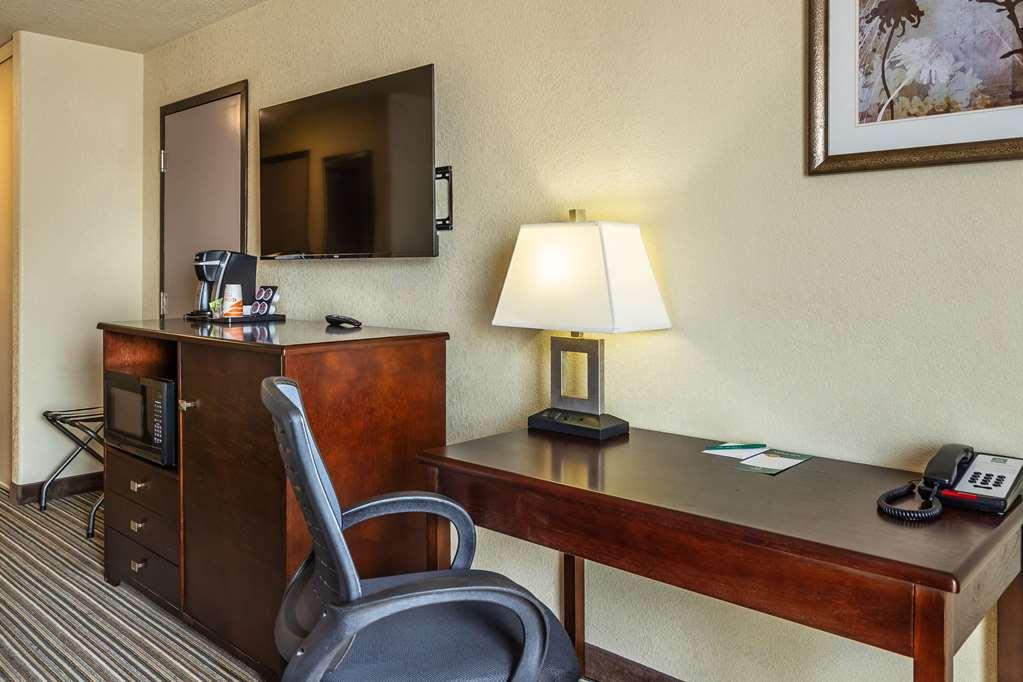 Quality Inn & Suites Yorkton Zimmer foto