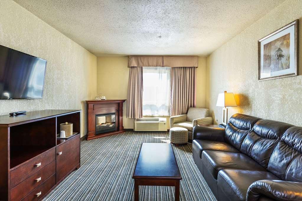 Quality Inn & Suites Yorkton Zimmer foto