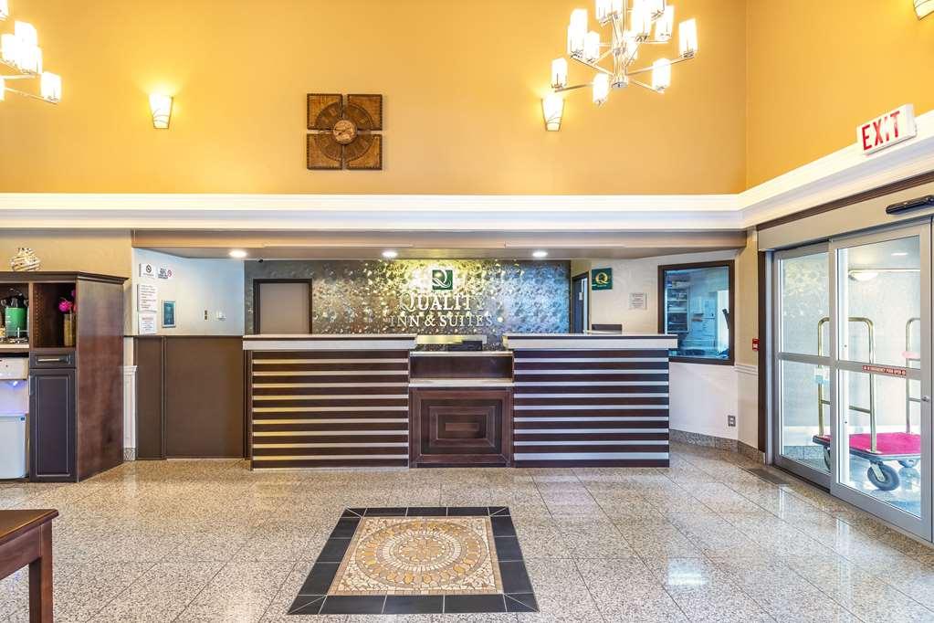 Quality Inn & Suites Yorkton Interior foto